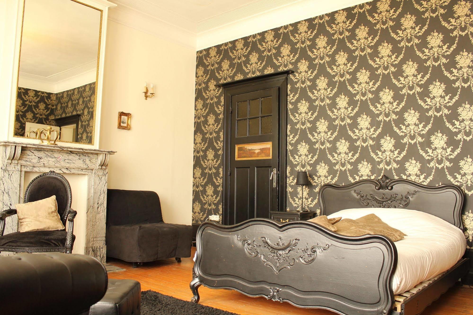 B&B Leopold II Sint-Jans-Molenbeek Exteriör bild